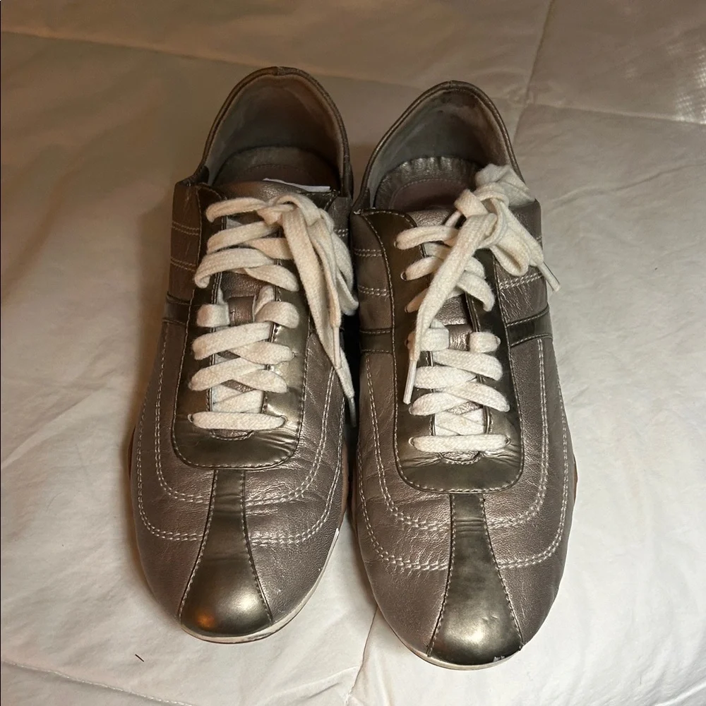 Cole Haan/Nile Air Metallic Gold Women's Shoes with Ivory Laces/Size 7.5B - Picture 10 of 10